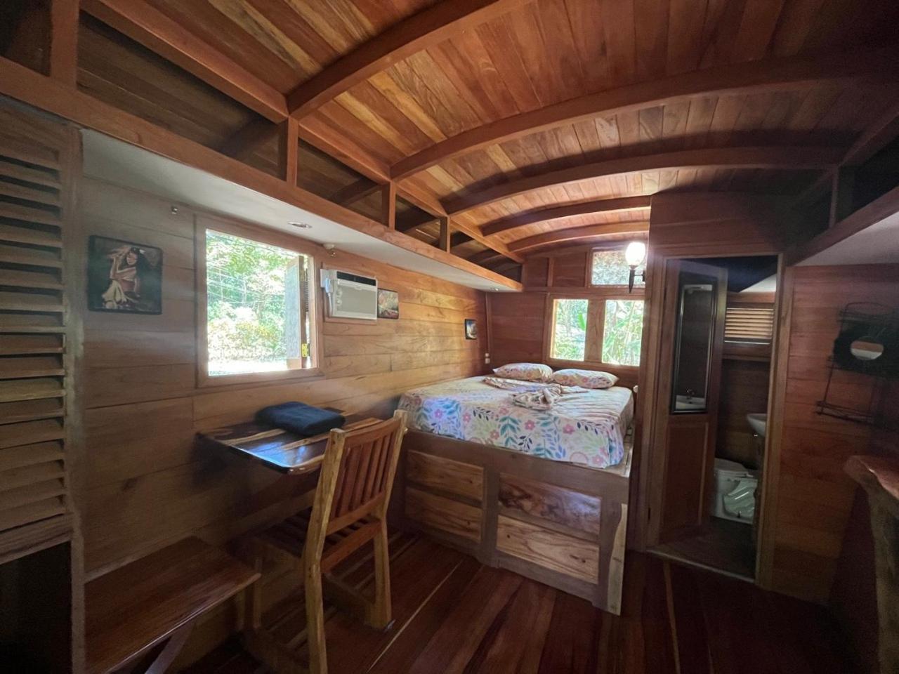 فندق Gypsy Wagons بافونيس المظهر الخارجي الصورة